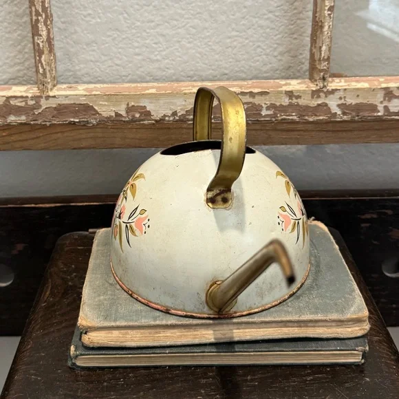 Vintage Tin Metal Watering Can - Picture 2 of 6